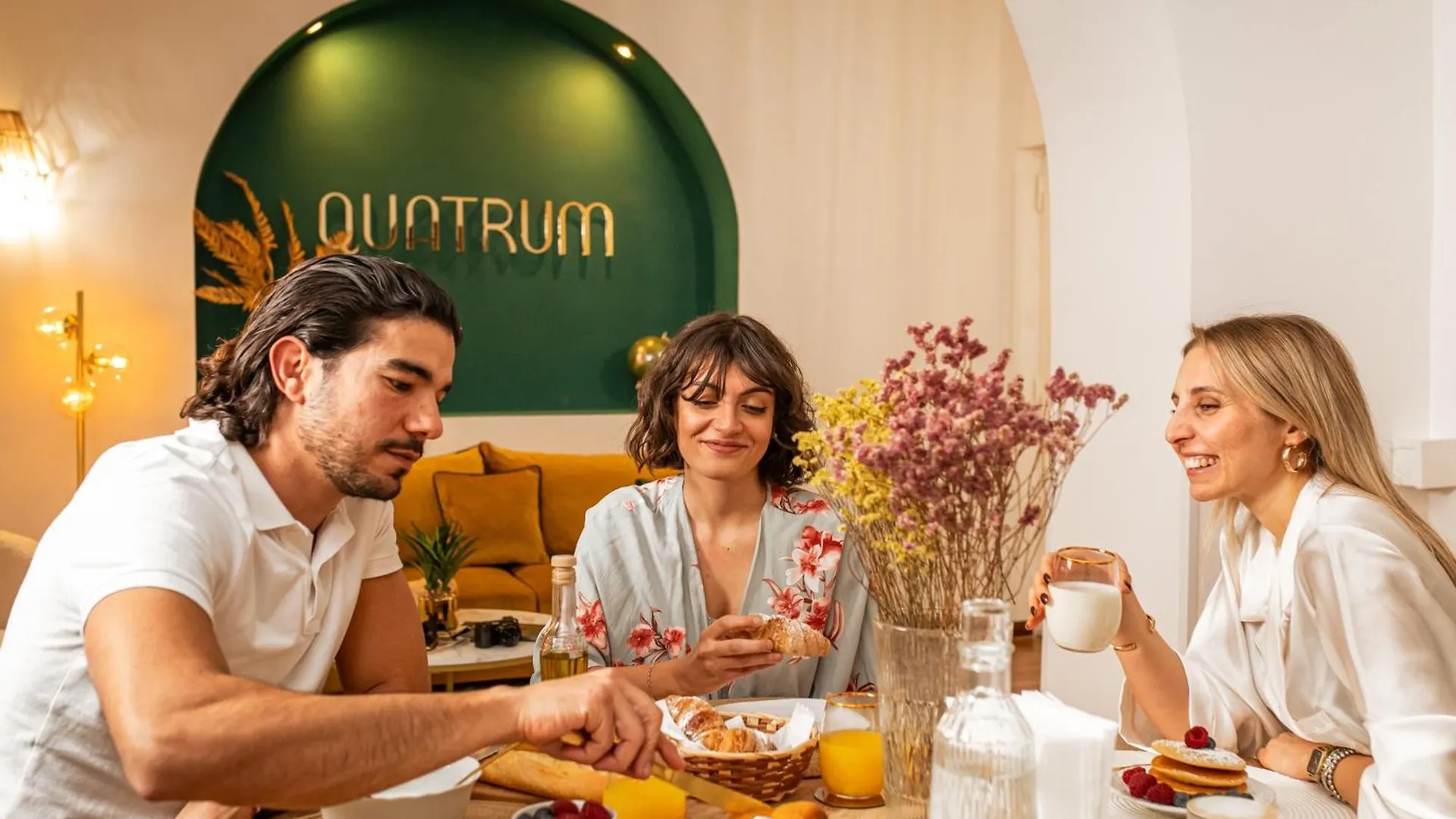 Quatrum Apartment 나폴리 0*,  이탈리아