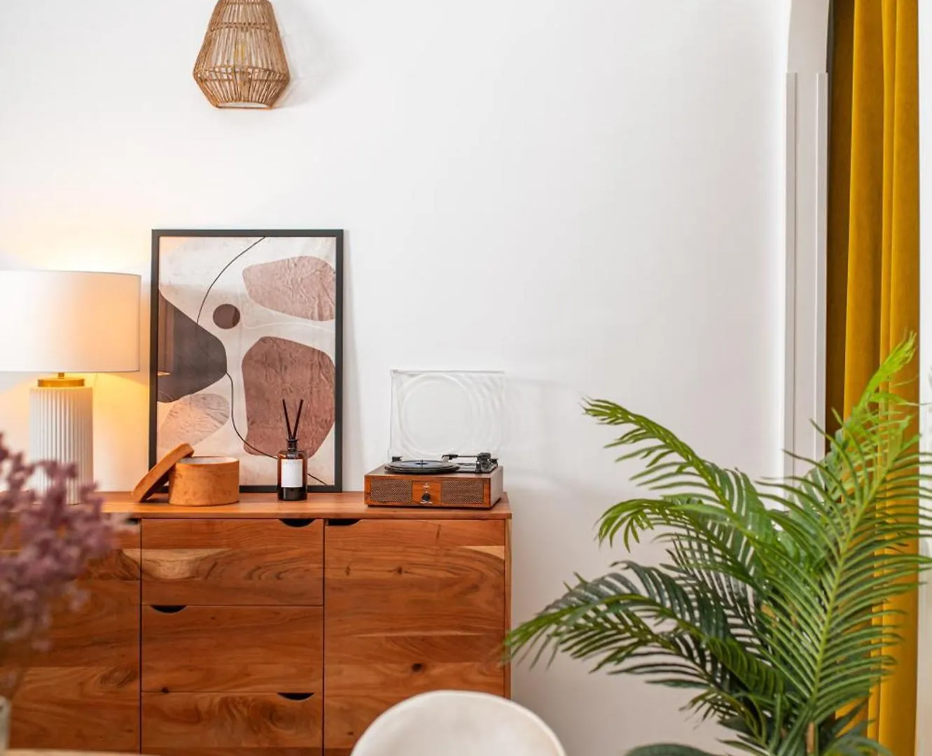 Quatrum Apartment 나폴리